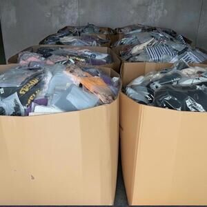 100 pcs Men’s designer clothing reseller wholesale lot New